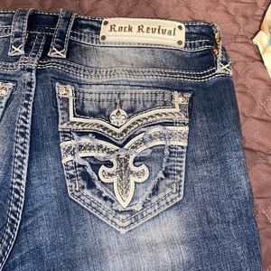 Skinny rock revival jeans mid rise yalen